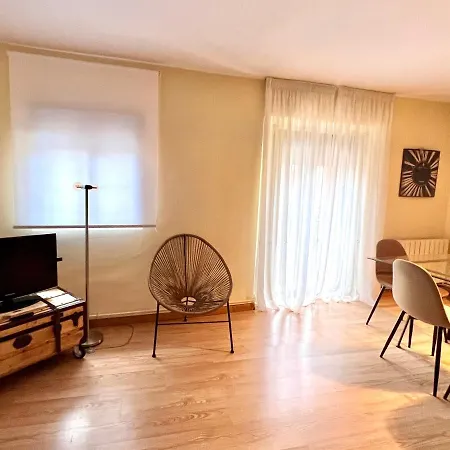 Housing La Imprenta Apartment